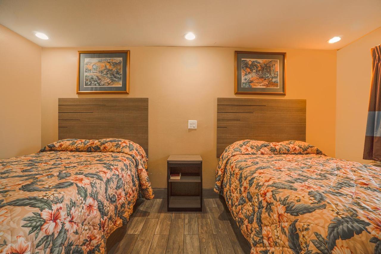 Days Inn By Wyndham Aransas Pass Bagian luar foto